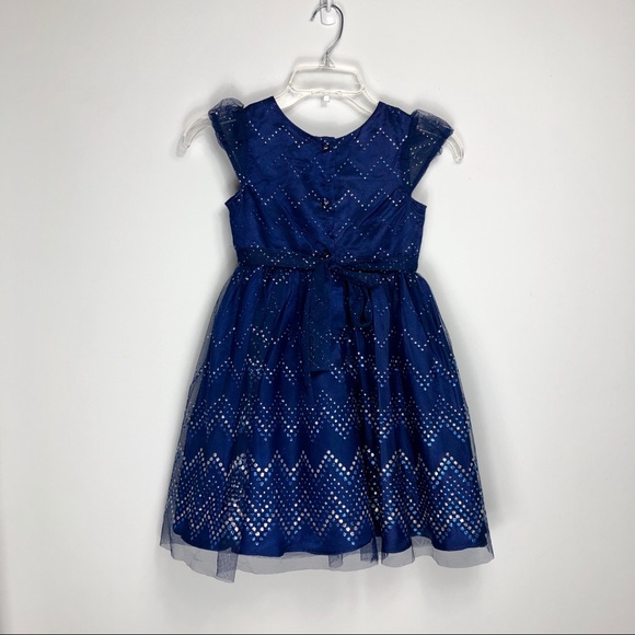 Jona Michelle Dress with Ornate Belt - Picture 3 of 4